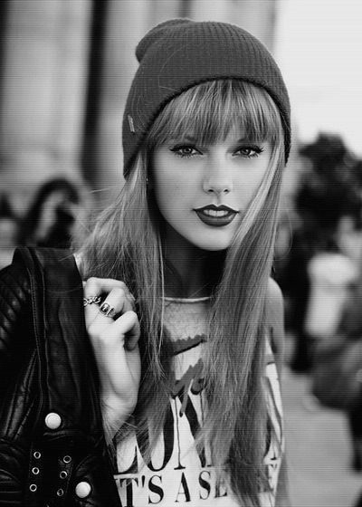 Cute Ways to Wear a Beanie in Winter