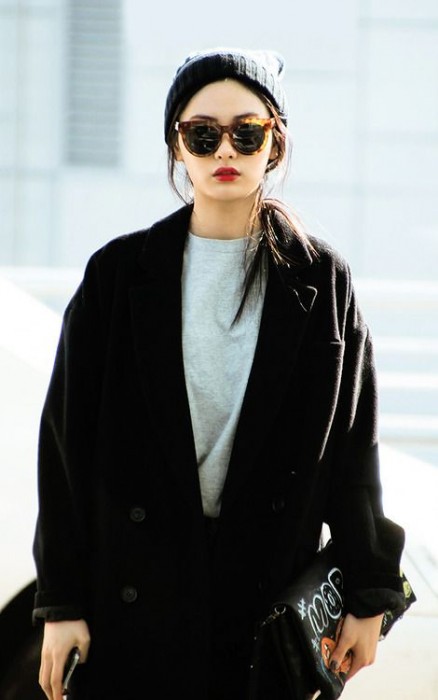 Cute Ways to Wear a Beanie in Winter