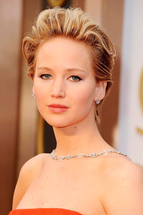 Sleek Hairstyles to Try In 2015