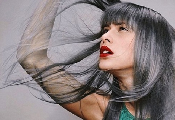 Expert Tips for Dying Your Hair Gray