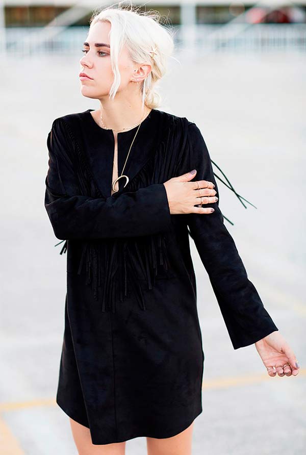 Cool Ways to Use Hair Clips On Bad Hair Days
