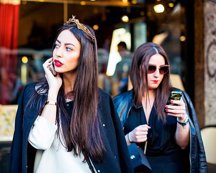 Cool Ways to Use Hair Clips On Bad Hair Days