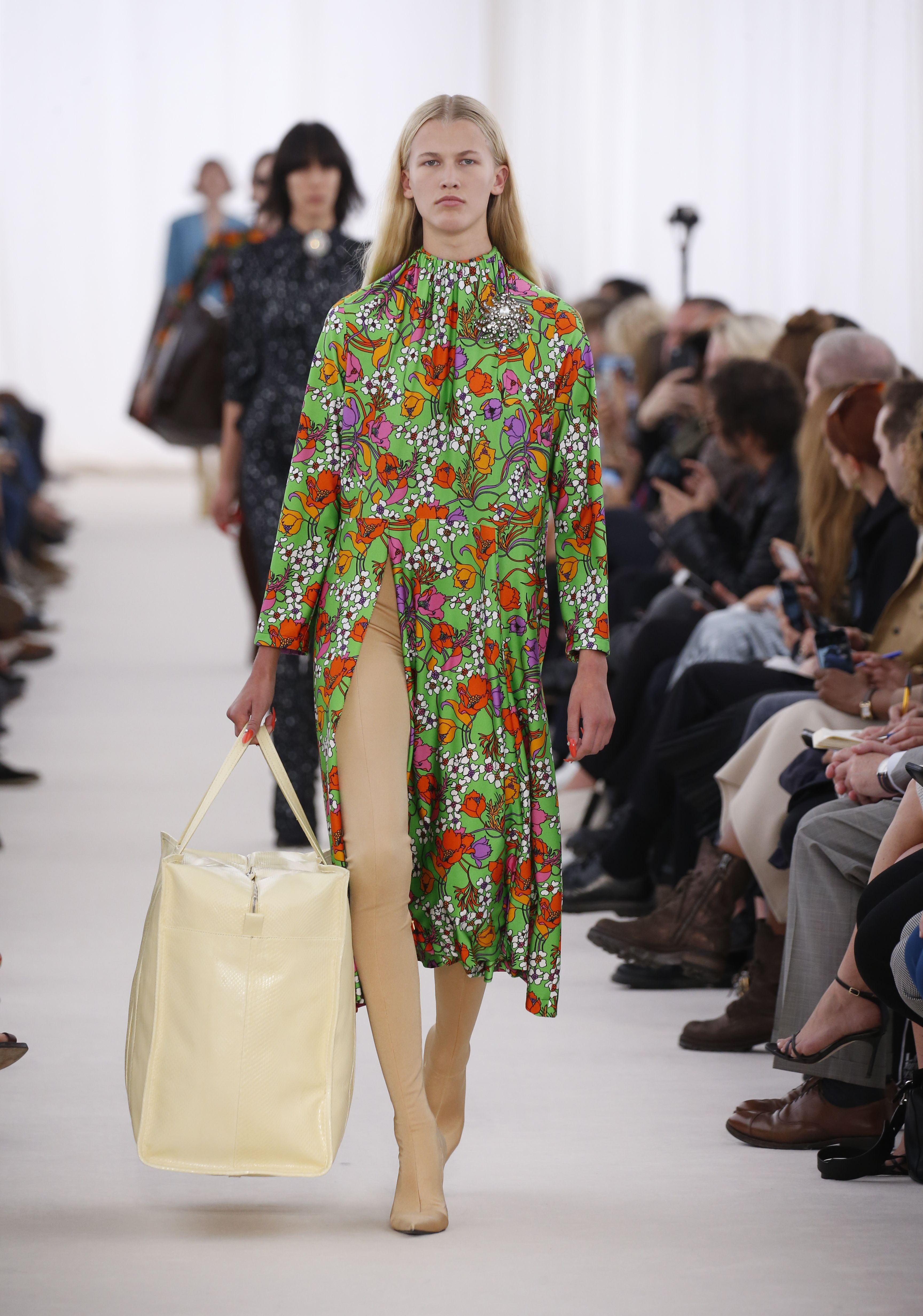 The jumbo bag on the Balenciaga catwalk.